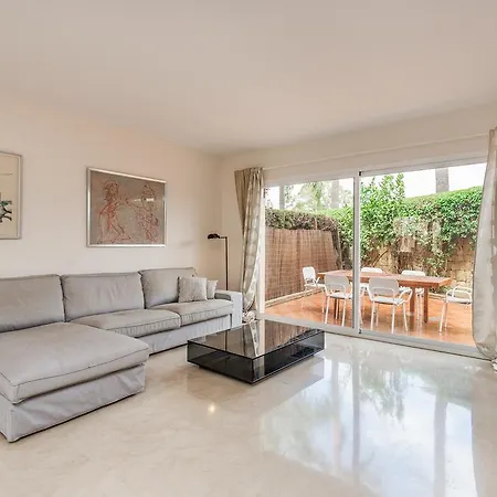 Condes De Iza Villa Marbella